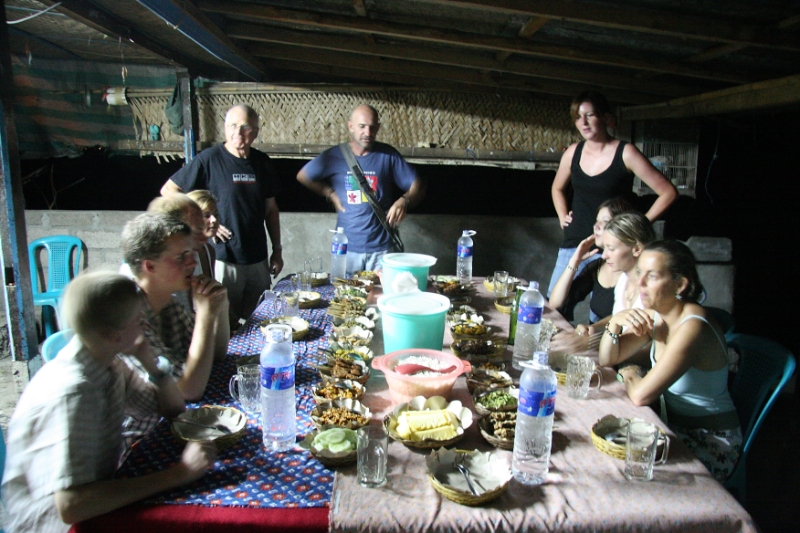 Balinese banquet, Bali Lovina Beach Indonesia.jpg - Indonesia Bali Lovina Beach. Balinese banquet